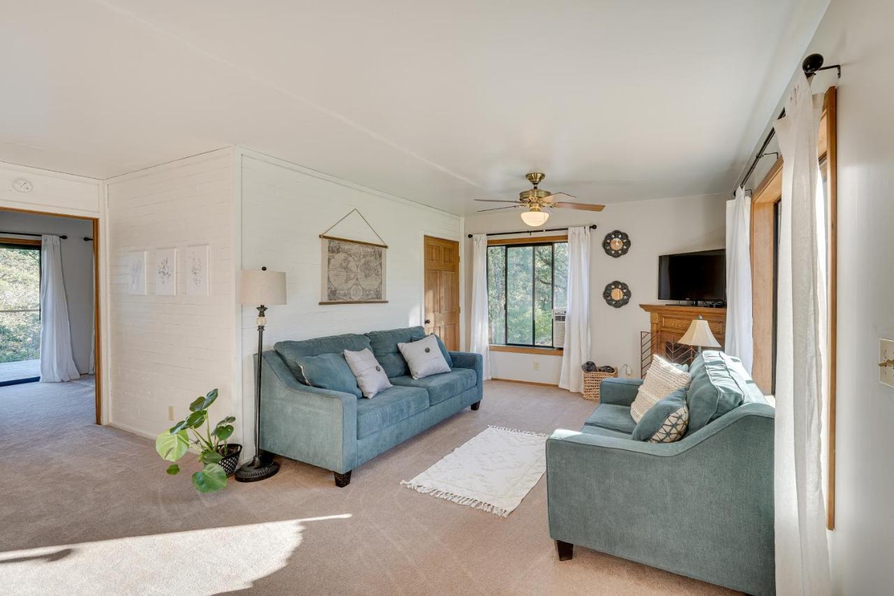 Cozy Central Point Bungalow On Working Winery! Eksteriør bilde